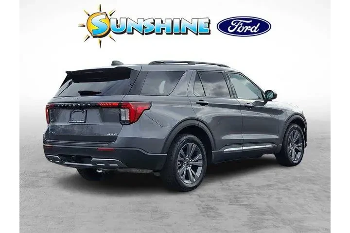 $39900 : Ford Explorer 2025 AWD Activ image 6