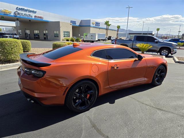 $52754 : Pre-Owned 2023 Camaro 2SS image 6