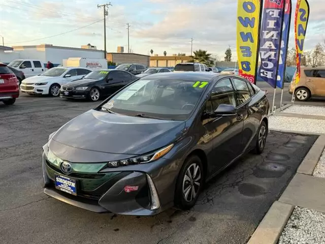 $21995 : 2017 Prius Prime Plus image 7