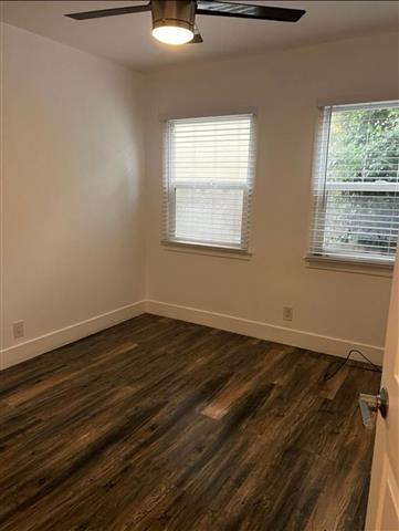 $1300 : 1-Bed 1-Bath available in LA image 7