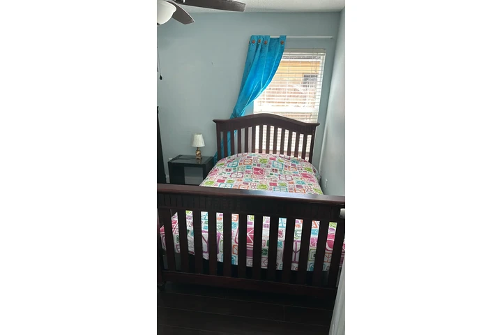 $700 : Rento cuarto persona sola image 2