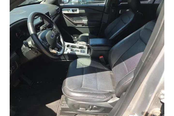 $27785 : Ford Explorer 2020 Limited 4 image 4