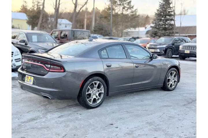 $12995 : 2016 Charger SXT image 7