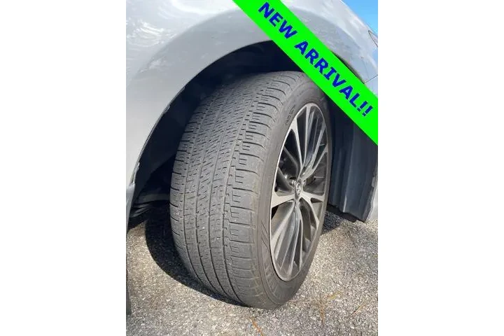 $17848 : Toyota Camry 2018 L 4dr Seda image 2