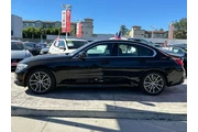 $27998 : BMW 3 Series 2021 330i 4dr S thumbnail