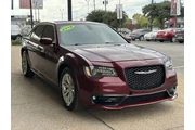 $17999 : 2018 300 Touring thumbnail