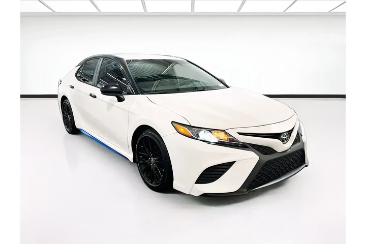 $22900 : Toyota Camry 2020 SE 4dr Sed image 2