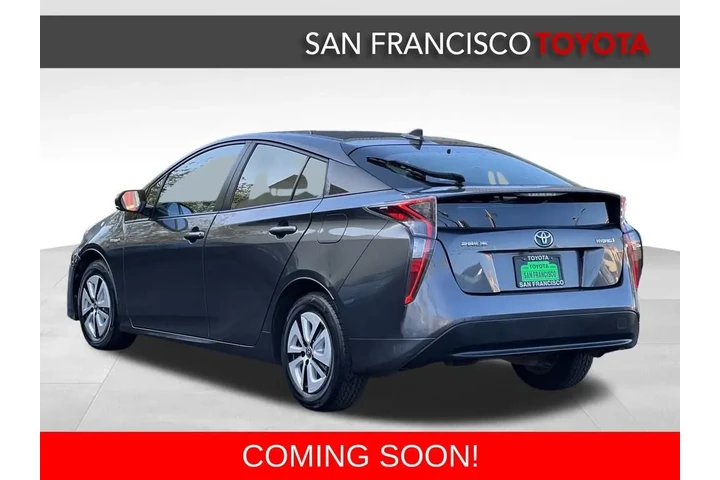 $13988 : 2016 Prius Four image 3