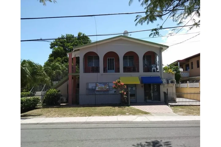$4500000 : Casa 2 plantas,solar comercy image 1