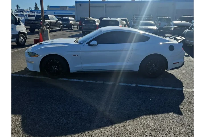 $24000 : Ford Mustang 2018 GT 2dr Fas image 5