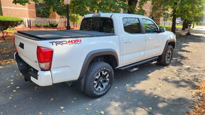 $33995 : 2016 Tacoma TRD Off-Road image 8