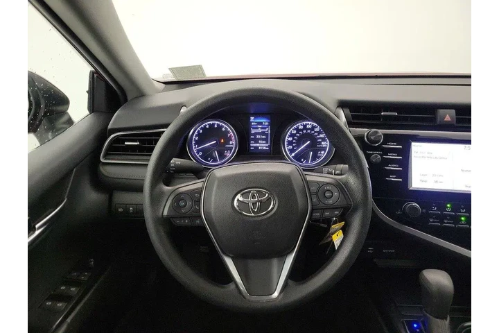 $23998 : Toyota Camry 2019 LE 4dr Sed image 10