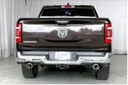 $35491 : Ram 1500 2019 4x2 Laramie 4d thumbnail