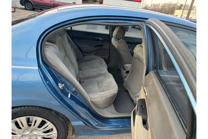 $4980 : 2011 Civic Sdn 4dr Auto LX image 9