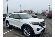 $29988 : Ford Explorer 2021 AWD XLT 4 thumbnail