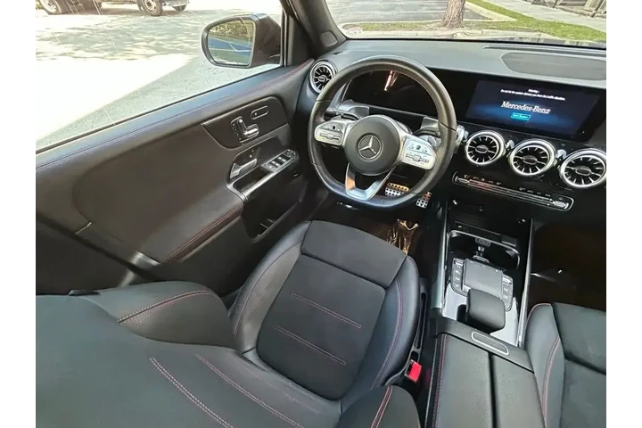 $29000 : Mercedes-Benz GLB 2023 GLB 2 image 9