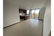 $2700000 : APTO ESQUINERO RIONEGRO thumbnail