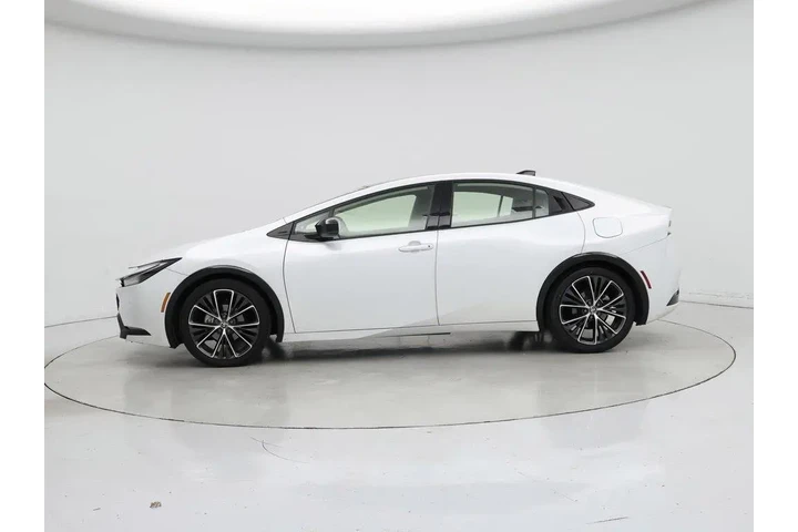 $30998 : Toyota Prius 2024 XLE 4dr Ha image 3