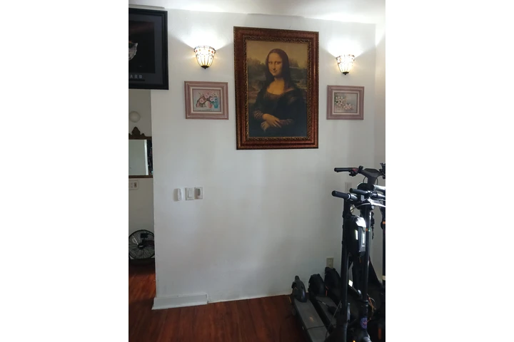 $600 : Super Limpio no nada Rochessss image 1