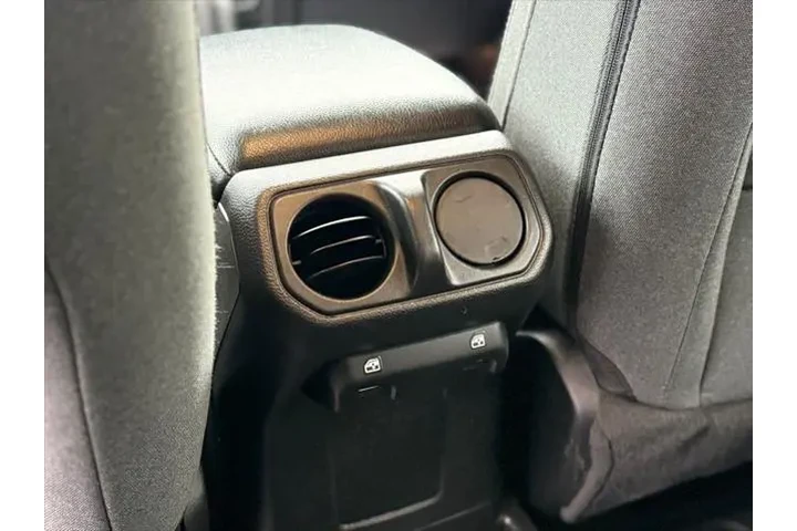 $35451 : Jeep Wrangler 2024 4x4 Willy image 8