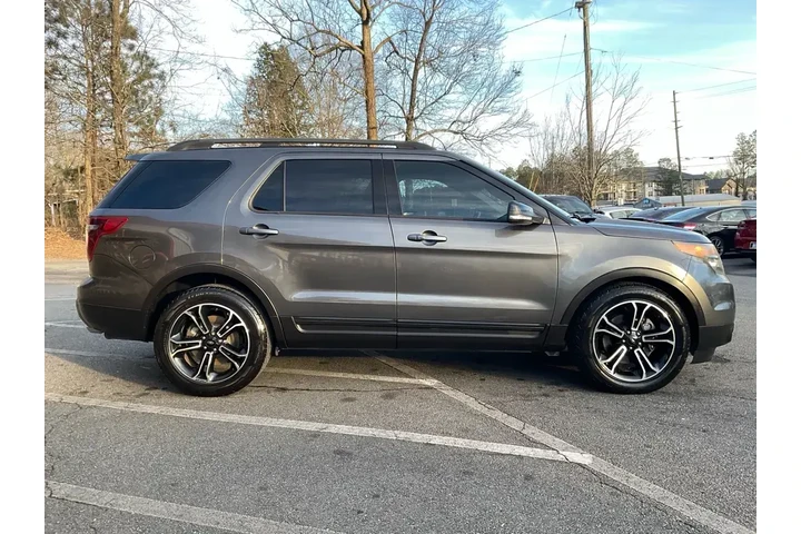 $13985 : Ford Explorer 2015 AWD Sport image 4
