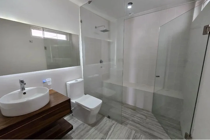 $19900 : JARDINES DEL COUNTRY RENTA CAS image 6