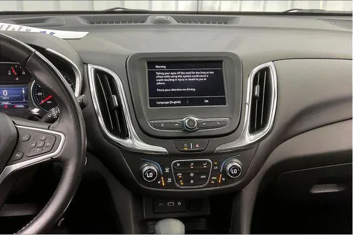 $17490 : Chevrolet Equinox 2022 LT 4d image 6