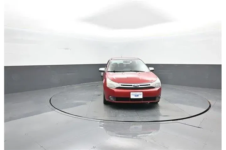 $5933 : Ford Focus 2010 SEL 4dr Seda image 2