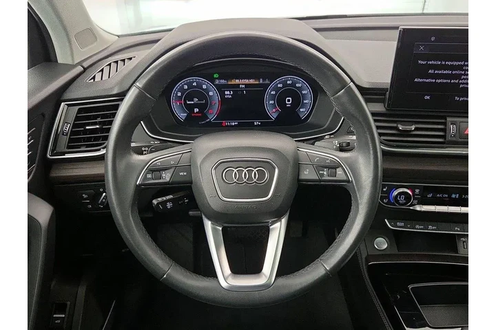 $27998 : Audi Q5 2021 AWD quattro Pre image 10