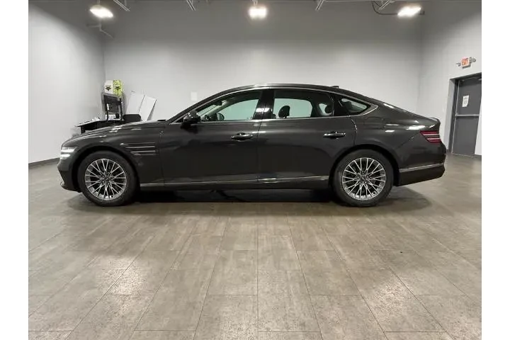 $30399 : Genesis G80 2023 AWD 2.5T 4d image 7
