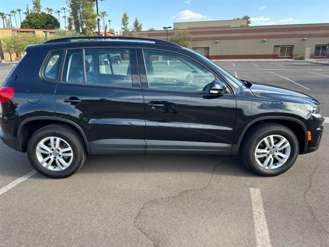 $9595 : 2016 Tiguan 2.0T S 4Motion image 3