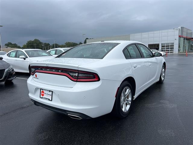 $23688 : PRE-OWNED 2022 DODGE CHARGER image 7