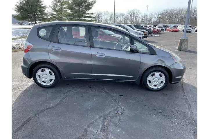 $7888 : Honda Fit 2013 Base 4dr Hatc image 8