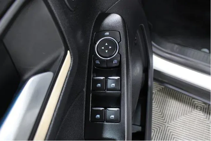 $29892 : Ford Escape 2022 AWD Titaniu image 7