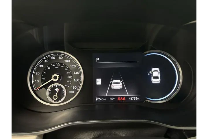 $28100 : Genesis G70 2024 2.5T Standa image 7