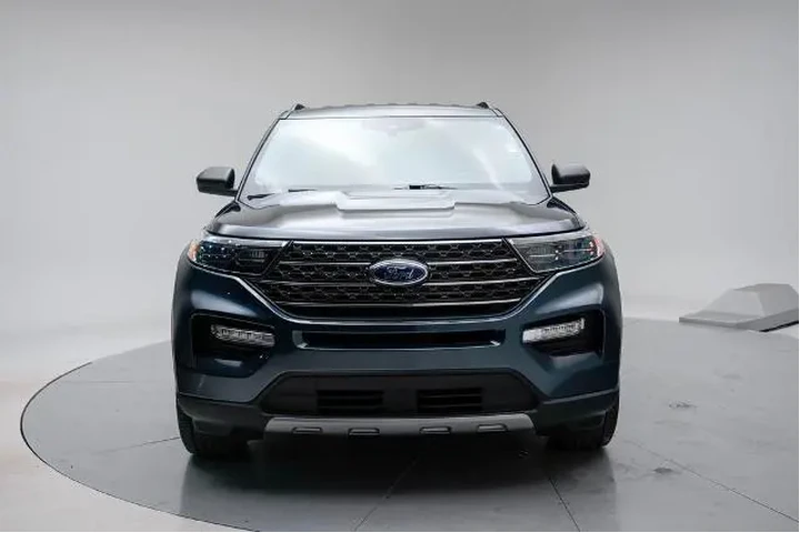 $27385 : Ford Explorer 2022 AWD XLT 4 image 5