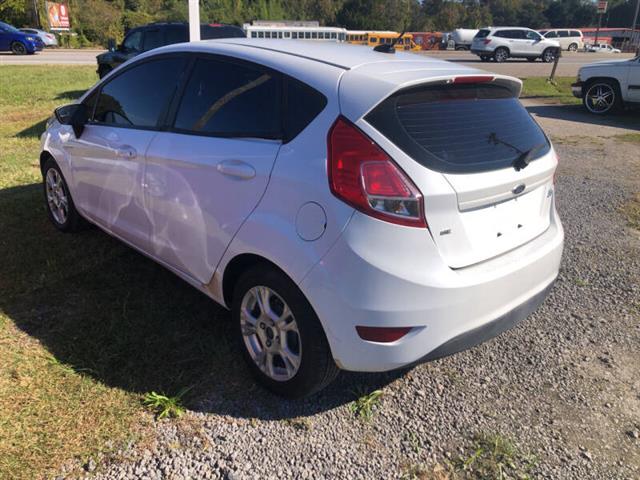 $8995 : 2014 Fiesta SE image 7