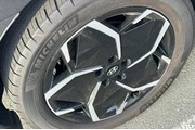 $23990 : Hyundai IONIQ 5 2024 SEL 4dr thumbnail