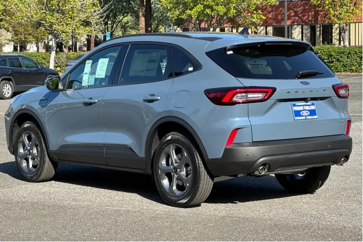 Ford Escape 2025 AWD ST-Line image 5