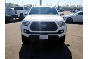 $31998 : Toyota Tacoma 2021 4x2 TRD O thumbnail