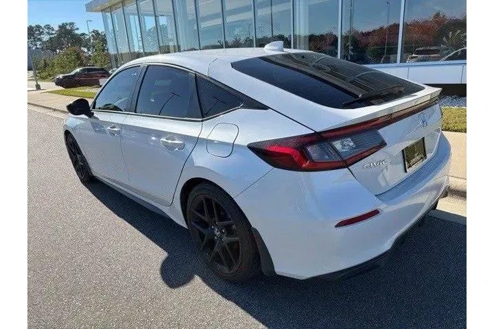 $23288 : Honda Civic 2024 Sport 4dr H image 2