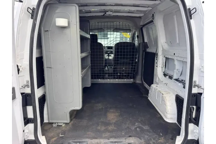 $12581 : 2021 Nissan nv200 image 8