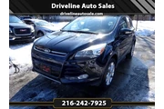 2016 Escape 4WD 4dr Titanium en Cleveland
