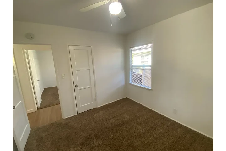 $900 : La mejor en Lakewood, CA image 3