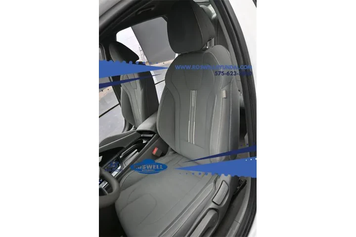 $19973 : Hyundai ELANTRA 2023 SEL 4dr image 9