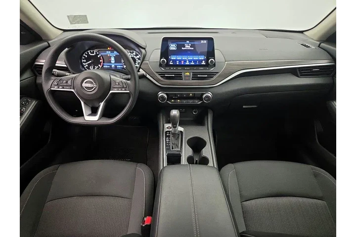 $20998 : Nissan Altima 2025 2.5 SV 4d image 9