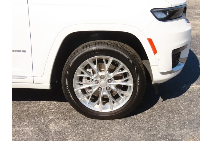 $32999 : Jeep Grand Cherokee L 2021 4 image 9