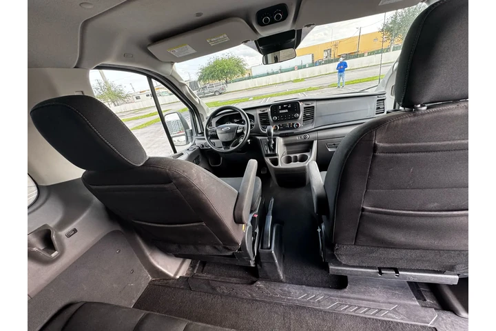 $25999 : Ford Transit 350 Passenger Van image 2