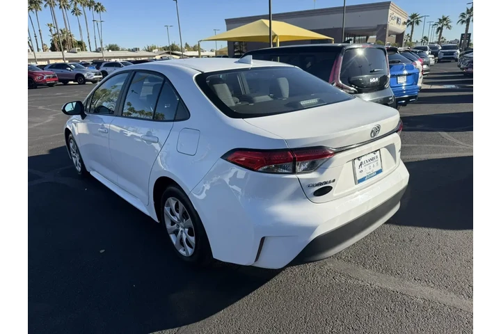 $20994 : Toyota Corolla 2024 LE 4dr S image 6