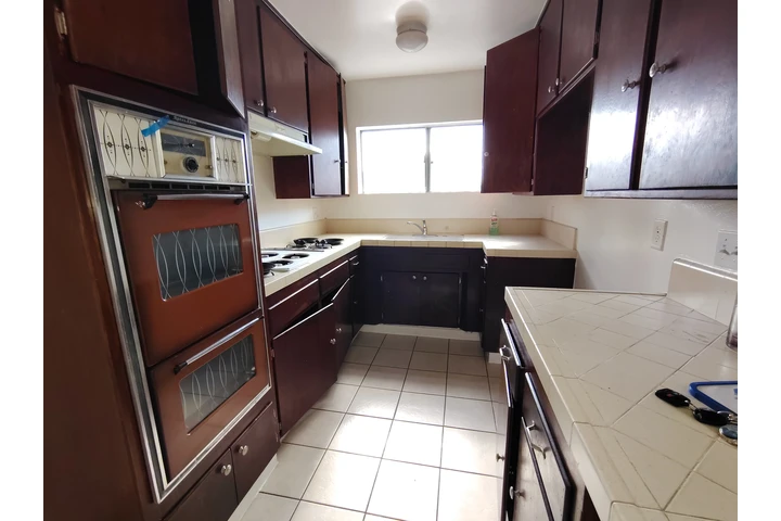 $1600 : APT DE 1 REC EN N. HOLLYWOOD image 1